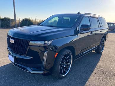 Cadilac Escalade Royal/ Free 10 Year Warranty
