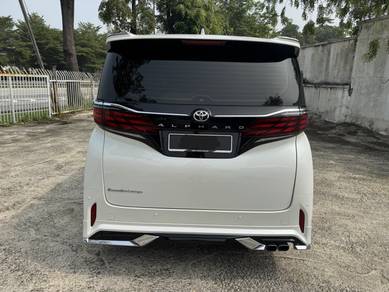 Toyota ALPHARD 2.4 EXECUTIVE LOUNGE DIRECT OWNER