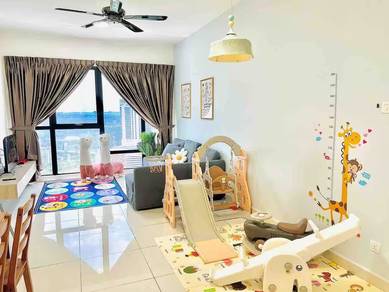 Hilltop CONDO @ Big Family Size 3-4 Room | 7 Mins to Pavilion 2 & IMU