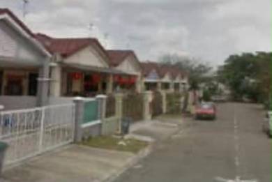 ULU TIRAM Puteri wangsa jalan Beladau Single storey FULL LOAN
