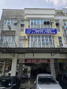 For sale 3-Storey shoplots (side-by-side) @ Padawan