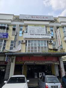 For sale 3-Storey shoplots (side-by-side) @ Padawan