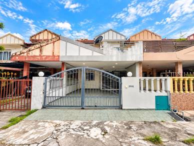 FACING OPEN Seksyen 1 Bandar Teknologi Kajang Double Storey