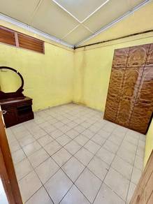 Renovated single storey house - taman dusun nyior
