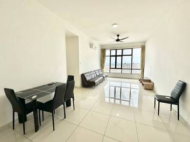 D summit / Booking Rm500 / Super Below Market / Low Deposit