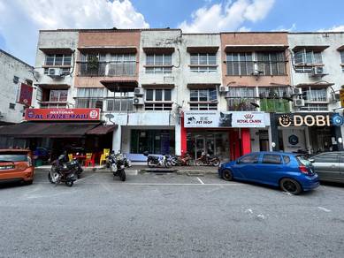 Shop-Lot/Clinic for Rent Damansara Damai P013A, Next to MRT (Owner)