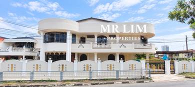 Bungalow-House-for-rent-Georgetown-Penang