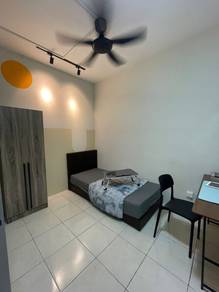 Available Room to Rent in Platinum OUG Bukit Jalil