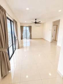 Maisson Residence Ara Damansara 935SF 2R2B2CP FREEHOLD