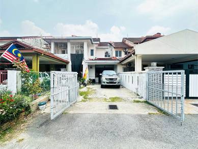 Double Storey Seksyen 7, Bandar Baru Bangi, Selangor