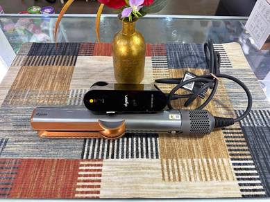 [Second Hand] Dyson Airstrait HT01 Hair Dryer and