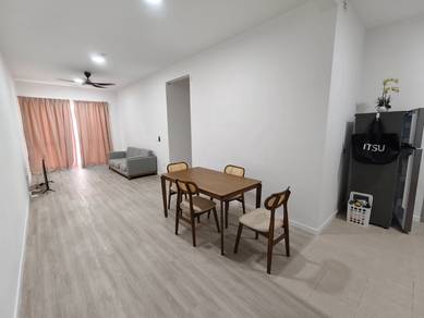 Brand New Sanderling Lakefront Residence rent Mmu Uoc Cyberjaya