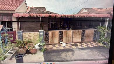 Rumah Berkembar Bercantum 2 Unit Taman Desa Aman