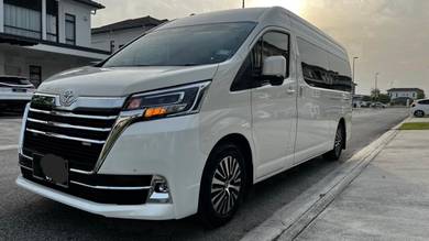 VVIP VAN 2024 15SEATERS WiTH DRIVER CHAUFFEUR