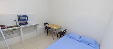 master room with kitchen for rent
