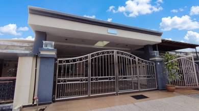 Fully Renovated Single Storey Terrrace Taman Bukit Saga Mantin