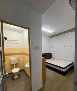 Room For Rent / Medium Room / Small Room / with toilet / nearby Ciq