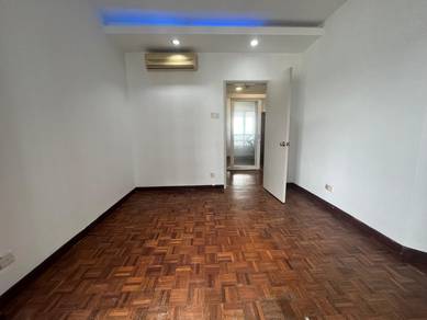 CASA DAMANSARA 2 , 1150SF BLOCK A Parking 2 , partly furnished