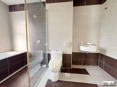 Facing Open!! 3 Storey Semi D With Private Lift @ Canary Garden