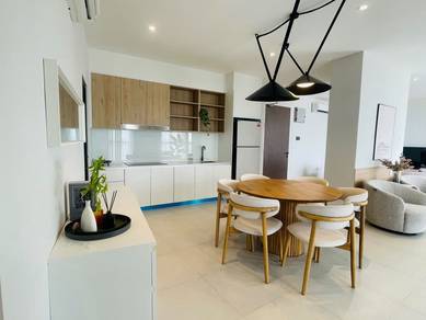 Milano 8 Apartment at Jalan Wan Alwi, Opposite Vivacity! Furnished!