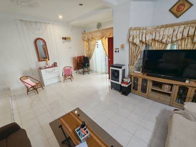NEAR JONKER STREET 2 Storey FACING PADANG Taman Kota Laksamana Melaka