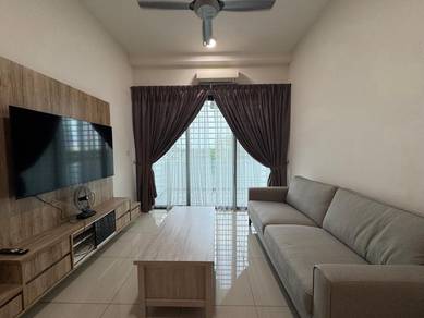 Lakeview Skyvilla D'Island condominium in Puchong Putra Perdana