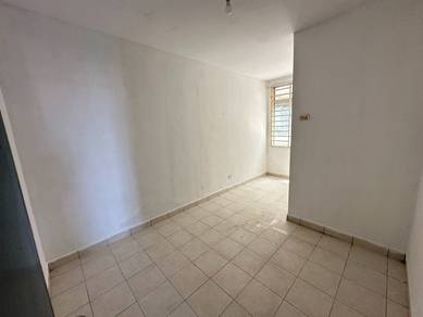 High Floor | Near Airport | First Time Home Buyer