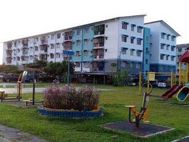 1+1 deposit Serdang , Flat Sri Serdang tingkat 4 no lift dekat UPM