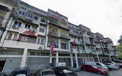 Shop Apartment Taman Puchong Intan