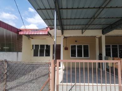 1-storey terrace Taman Halaman Indah (Jawi)