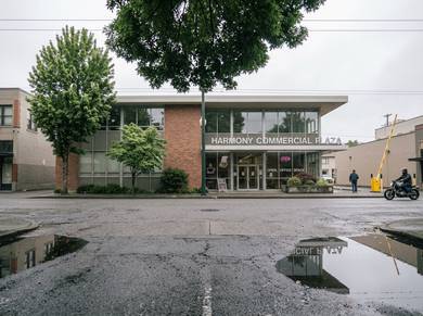 2.5 Storey Standalone Building 45,000sf w/ Car Parking Georgetown