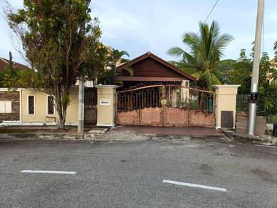 Batu Kawan Exclusive Freehold Semi D Cluster