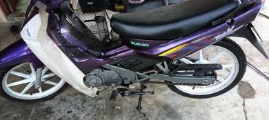 Suzuki RGV original 