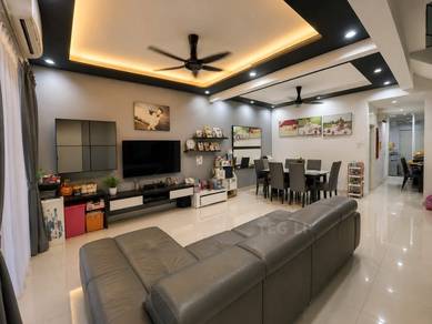 FULLY RENOVATED !! Damai Residence Kemuning Utama 2 Storey 22x70 Sales