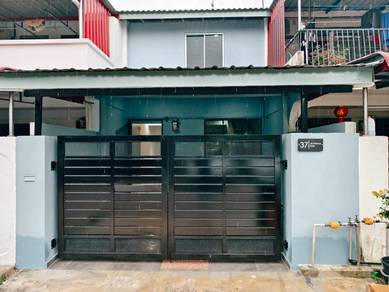No37, Jalan Permas 2/