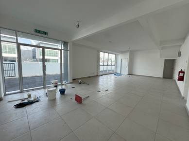 Saga Light Industry End Lot With Land For Sale