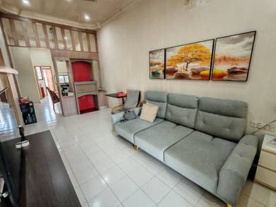 fully renovation JLN LEMBING tmn puteri wangsa single storey terrace