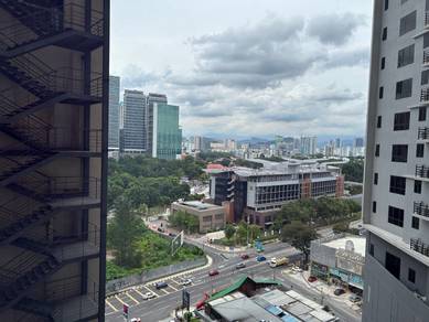 FULLY FURNISHED at Agile Bukit Bintang With AC Nice View Pool