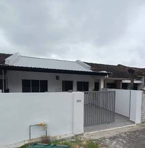 good condition TMN GEMBIRA jln RIANG single sty reno extended freehold