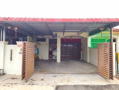 Bandar Seri Astana 3 Bedroom Renovated Single Storey Terrace House