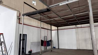 1.5 storey semi d factory Taman Perindustrian Sg Sedu Banting for rent