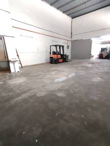 1.5 Light Industry @Saujana indah, Lunas For Rent