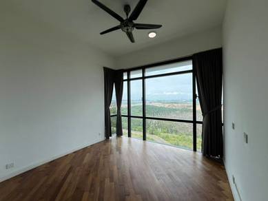 Grand Medini