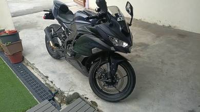 2025 KAWASAKI Ninja zx25r