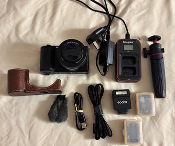 Sony ZV E10