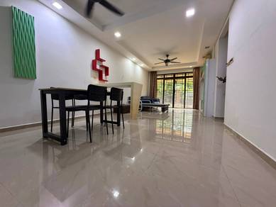 Larkin Residence 1, Larkin, 3 bedrooms, Partial Furnished, gng