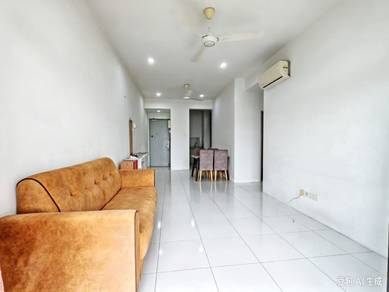 Simee Balcony & Partially Furnished Oasis Condo 