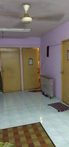 RARE UNIT!!! Rumah Pangsa Seri Pauh