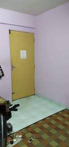 RARE UNIT!!! Rumah Pangsa Seri Pauh