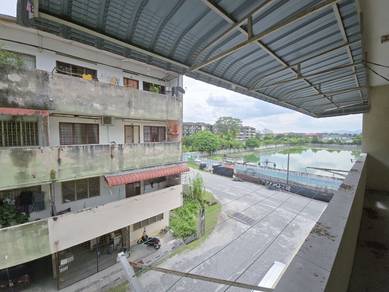 Tasek, Taman Mewah / Flat For Sale / 700 sqft / 3R1B / Good Condition